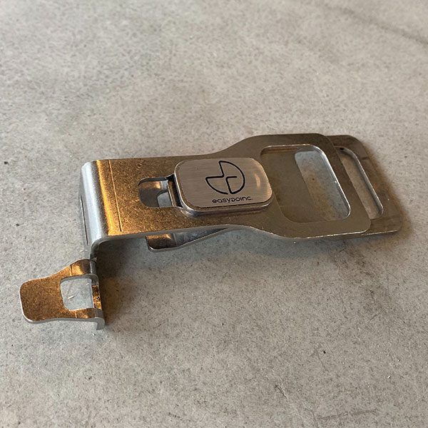 easygoinc. Heckscheiben-Aufsteller für Stellantis Vans. Praktisches PSA Vans Zubehör für optimales Camping