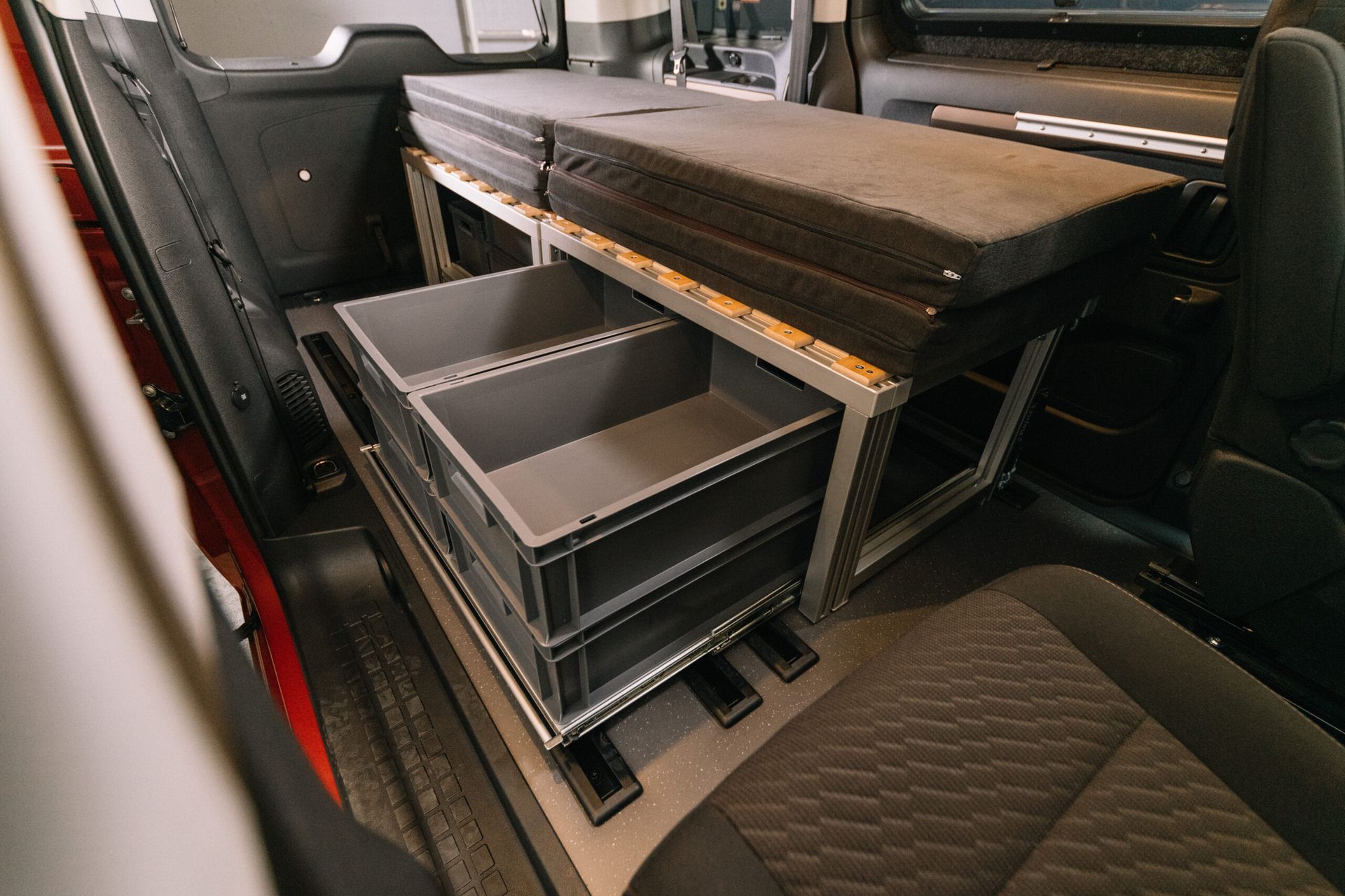 easygoinc. vanlife.module BIKE – VW Caddy Maxi – easygoinc. VANLIFE ...